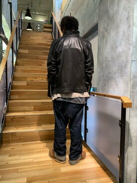 「ISAMU KATAYAMA BACKLASH（イサムカタヤマバックラッシュ）のアイテム（パンツ）」を使った、shinozaki daigaさん（メンズ・178cm）の夏コーディネート