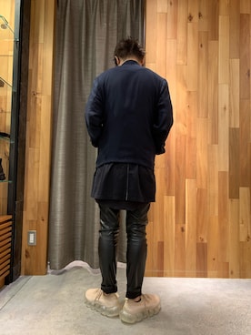 「grounds（グラウンズ）のアイテム（シューズ）」を使った、shinozaki daigaさん（メンズ・178cm）の秋コーディネート