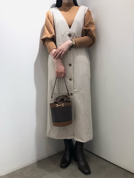 「RODE SKO」｜「アイテム（ジャンパースカート）」を使った、harunaさん（レディース・159cm）の秋コーディネート