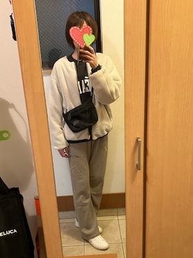 「アイテム（スウェットパンツ）」を使った、sea0818さん（レディース・169cm）の秋コーディネート
