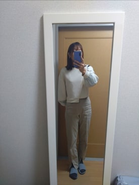「UNITED TOKYO（ユナイテッドトウキョウ）のアイテム（Tシャツ/カットソー）」を使った、stm11yzさん（レディース・161cm）の冬コーディネート