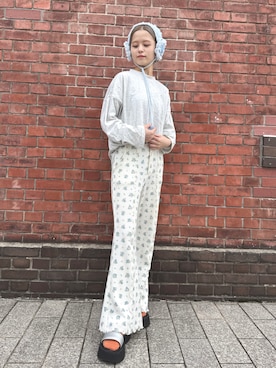 「アイテム（ヘアバンド）」を使った、zabethさん（レディース・160cm）の秋コーディネート