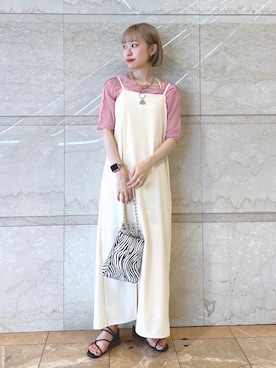 「スリット」｜「アイテム（その他トップス）」を使った、Amaneさん（レディース・151cm）の夏コーディネート