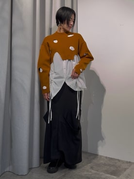 「アイテム（イヤリング）」を使った、IKUEさん（レディース・168cm）の秋コーディネート