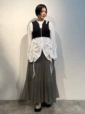 「アイテム（その他トップス）」を使った、IKUEさん（レディース・168cm）の夏コーディネート