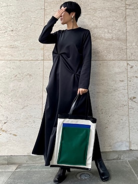 「UN3D.（アンスリード）のアイテム（バッグ）」を使った、IKUEさん（レディース・168cm）の冬コーディネート