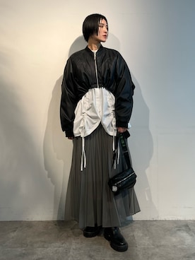 「アイテム（ブルゾン）」を使った、IKUEさん（レディース・168cm）の秋コーディネート