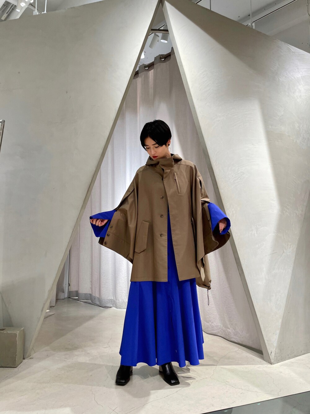 UN3D.（アンスリード）の「フードケープコート（ポンチョ）」 - WEAR