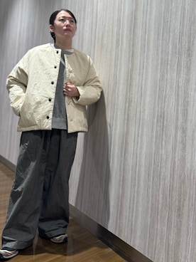 「アイテム（ノーカラーコート）」を使った、konishirikaさん（レディース・156cm）の秋コーディネート