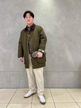 「URBAN RESEARCH（アーバンリサーチ）のアイテム（手袋）」を使った、原田直人さん（メンズ・173cm）の冬コーディネート
