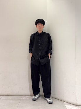 「URBAN RESEARCH（アーバンリサーチ）のDAIWA PIER39　TECH PERTEX TRAVEL SHIRT（シャツ/ブラウス、ブラック系）」を使った、taikiさん（メンズ・175cm）の春コーディネート
