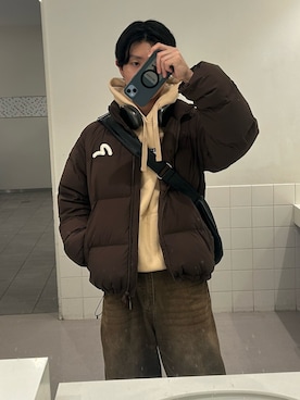 「EVISU（エヴィス）のアイテム」を使った、匿名君さん（メンズ・179cm）の冬コーディネート