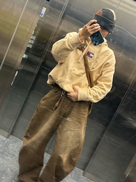 「アイテム（ニットキャップ/ビーニー）」を使った、ユニクロ店員さん（メンズ・179cm）の秋コーディネート