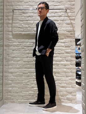 「ABAHOUSE GRAY（アバハウスグレイ）の【SMART CLOSET】接触冷感 カットメッシュ スラックス / セットアップ対応（スラックス、ブラック系）」を使った、nobgさん（メンズ・171cm）の春コーディネート