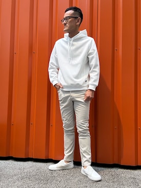 「アイテム（トップス）」を使った、nobgさん（メンズ・171cm）の秋コーディネート