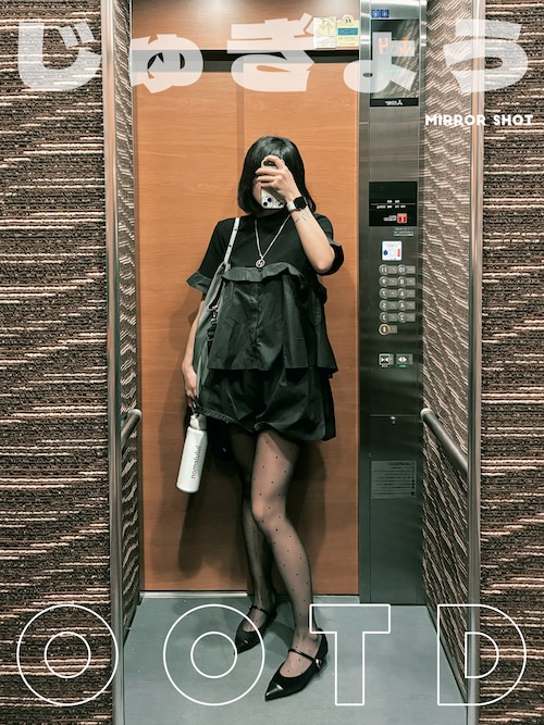 Sacaiのカーゴパンツを使ったレディース人気ファッション