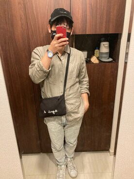 「CABANE de ZUCCa（カバンドズッカ）のアイテム（腕時計）」を使った、SHIMさん（メンズ・165cm）の秋コーディネート