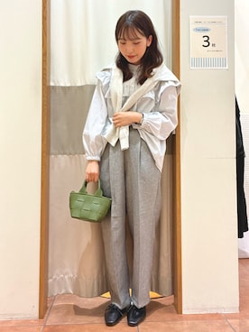 「Samansa Mos2 blue」｜「アイテム（その他シューズ）」を使った、ゆかさん（レディース・162cm）の秋コーディネート