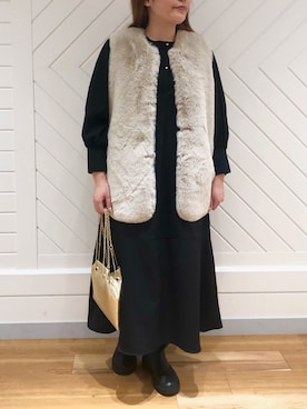 「ベスト×ワンピース」｜DouDou  阪急三番街店さん（レディース・162cm）の冬コーディネート