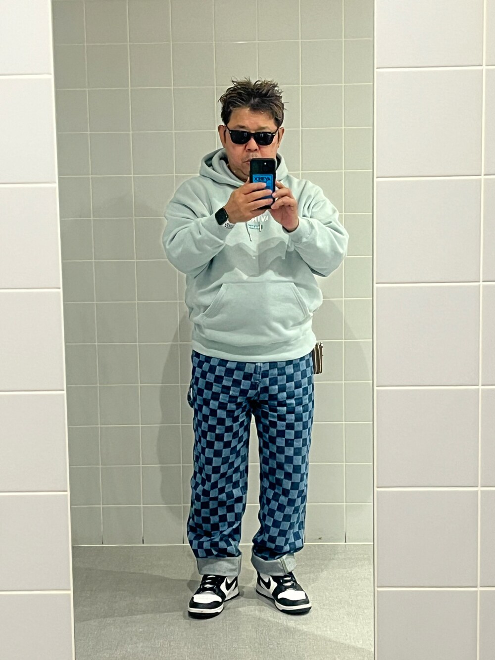 「AVIREXのアイテム（パーカー、その他）」を使った、sasan723さん（メンズ・162cm）の春コーディネートの1枚目の写真