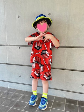 「Fluffy BROTHERS（フラッフィーブラザーズ）のアイテム（Tシャツ/カットソー）」を使った、ダーヤさん（キッズ・110cm）の夏コーディネート