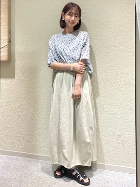 「アイテム（スカート）」を使った、りほさん（レディース・162cm）の夏コーディネート