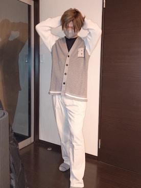 「ホワイトパンツ」｜tamuramaroさん（メンズ・175cm）の秋コーディネート