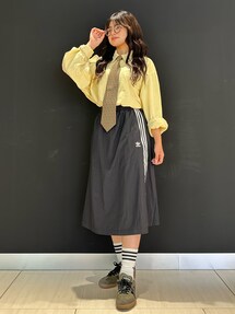 adidasロングスカート裏地のスナップ取れています 1725937064_215.jpg
