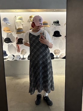 「NEW ERA（ニューエラ）のNEW ERA　940UNST BEADS LG / ニューエラ（キャップ、ピンク系）」を使った、ｺﾏさん（レディース・167cm）の夏コーディネート