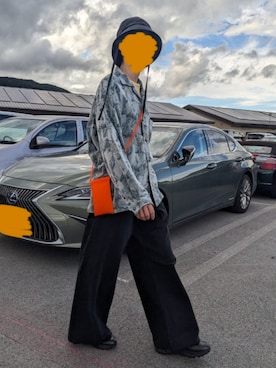「MM6 Maison Margiela（ｴﾑｴﾑｼｯｸｽ ﾒｿﾞﾝ ﾏﾙｼﾞｪﾗ）のアイテム（パンツ）」を使った、内気なカンガルーさん（メンズ・182cm）の秋コーディネート