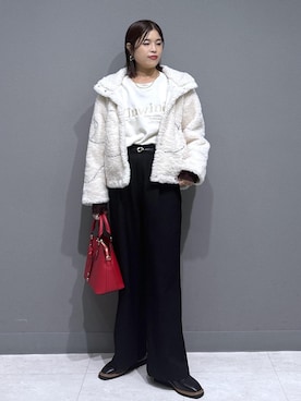 「アイテム（ボストンバッグ、レッド系）」を使った、ayukamiさん（レディース・167cm）の秋コーディネート