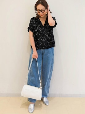「カーブデニム」｜𝙈𝙖さん（レディース・160cm）の春コーディネート