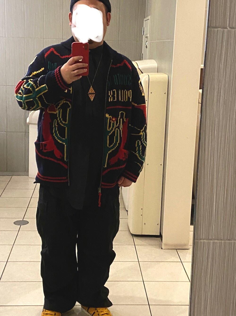 「68&brothersのアイテム（キャスケット、ブラック系）」を使った、gataimaxxさん（メンズ・171cm）の冬コーディネートの1枚目の写真