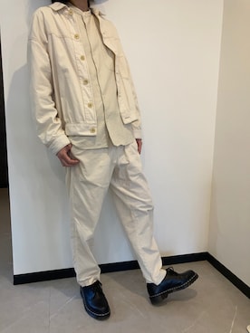 「ノーカラーシャツ」｜「アイテム（スラックス）」を使った、こーさんさん（メンズ・168cm）の春コーディネート