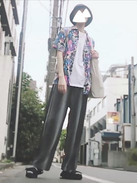 「Lazar（ラザル）のアイテム（トップス）」を使った、trさん（メンズ・168cm）の秋コーディネート