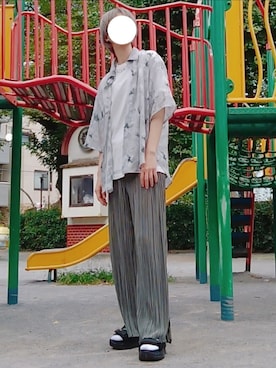 「PUBLUX（パブリュクス）のアイテム（パンツ）」を使った、trさん（メンズ・168cm）の秋コーディネート
