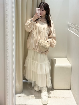 「アイテム（マウンテンパーカー、ピンク系）」を使った、e r iさん（レディース・151cm）の冬コーディネート