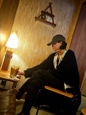 「韓国コーデ」｜「アイテム（キャップ）」を使った、MYMさん（レディース・164cm）の冬コーディネート