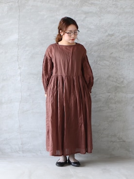 「ichi（イチ）のアイテム（ワンピース/ドレス、ブラウン系）」を使った、shioriさん（レディース・149cm）の春コーディネート