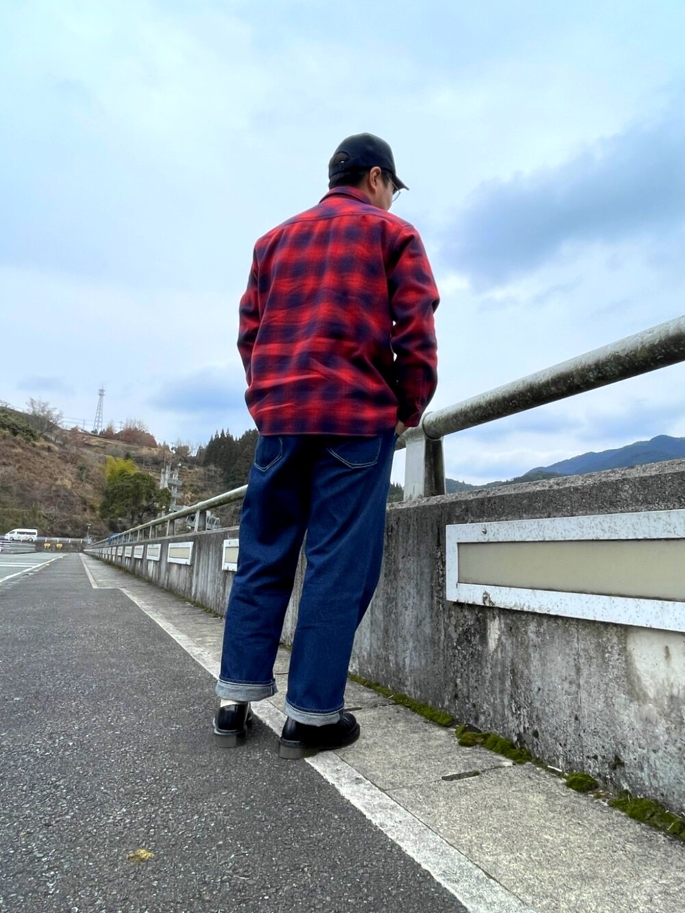 Levi's(R)RED RELAXED TAPER TROUSER OX RINSEを使った人気