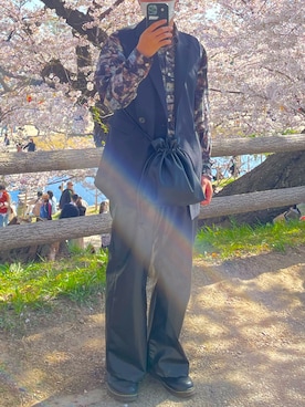 「SUGGESTION（サジェッション）のアイテム」を使った、らーいさん（メンズ・172cm）の春コーディネート