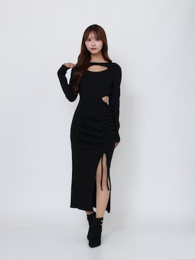 「EATME（イートミー）のEベルトショートブーツ（ブーツ、ブラック系）」を使った、奈緒さん（レディース・162cm）の秋コーディネート