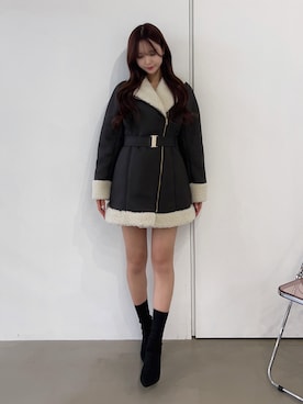 「アイテム（ムートンコート）」を使った、奈緒さん（レディース・162cm）の冬コーディネート