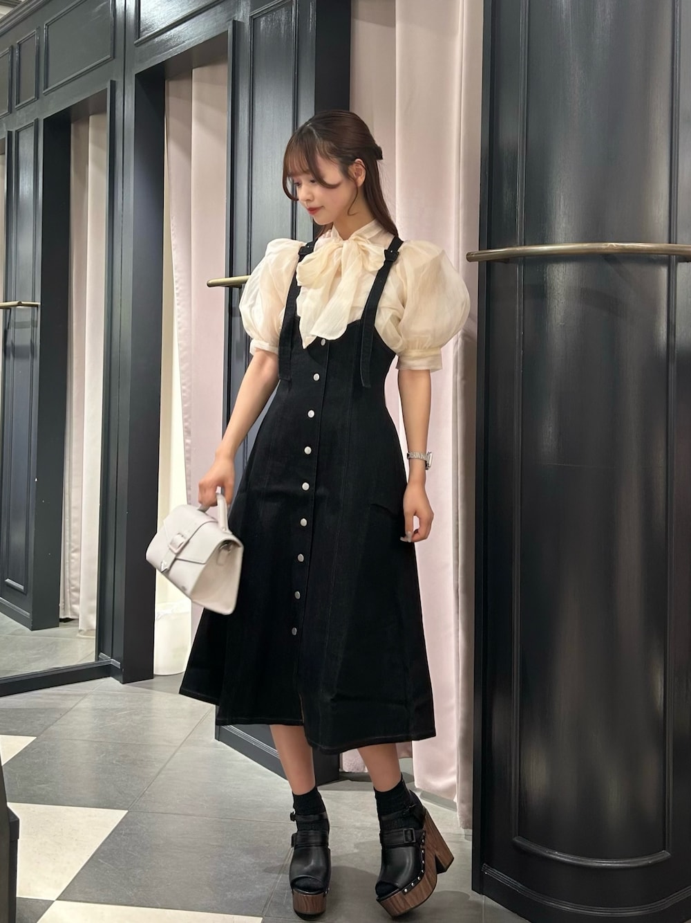 EATME（イートミー）の「フロントボタンデニムジャンスカ（ジャンパー  