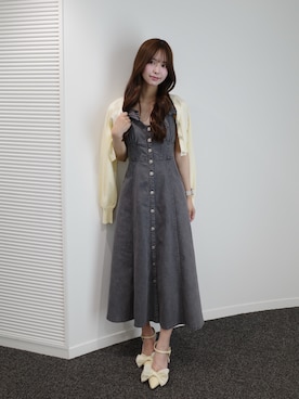 「アイテム（パンプス、イエロー系）」を使った、奈緒さん（レディース・162cm）の夏コーディネート