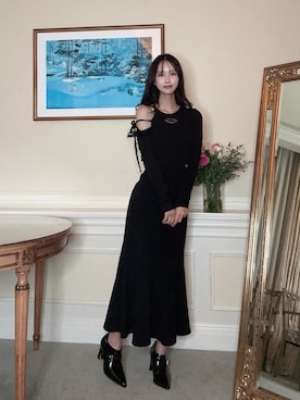 「リブニット」｜「アイテム（ワンピース/ドレス）」を使った、奈緒さん（レディース・162cm）の冬コーディネート