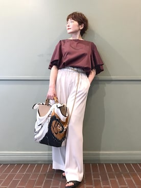 「アイテム（財布/小物、ホワイト系）」を使った、tomoさん（レディース・151cm）の夏コーディネート