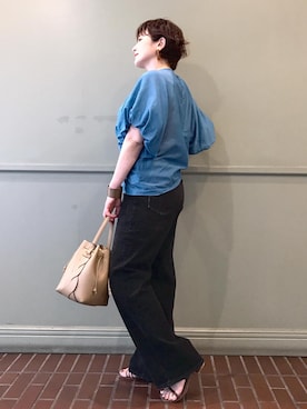 「アイテム（デニムパンツ）」を使った、tomoさん（レディース・151cm・40代）の夏コーディネート