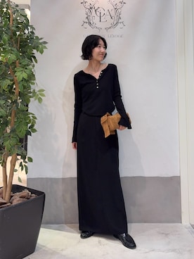 「CAPRICIEUX LE'MAGE（カプリシューレマージュ）のキーネックヘンリーT（Tシャツ/カットソー、ブラック系）」を使った、tasaka yunaさん（レディース・161cm）の秋コーディネート