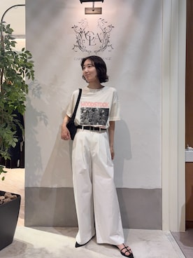 「CAPRICIEUX LE'MAGE（カプリシューレマージュ）の【低身長サイズあり】2タックチノパン（その他パンツ、ホワイト系）」を使った、tasaka yunaさん（レディース・161cm）の春コーディネート